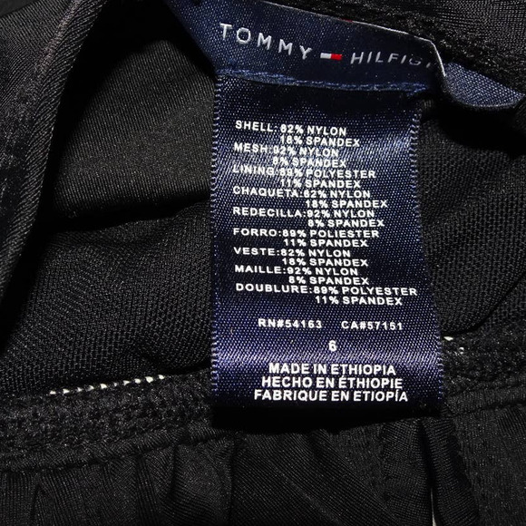 Tommy Hilfiger Plunging Halter Tummy-Control One-Piece Swimsuit, Size 6 - Picture 3 of 9